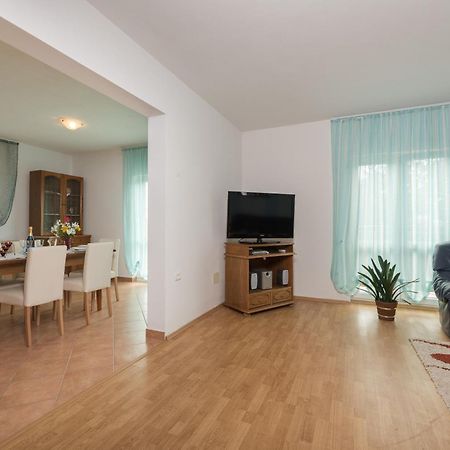 Holiday Home Viola Labin  Buitenkant foto